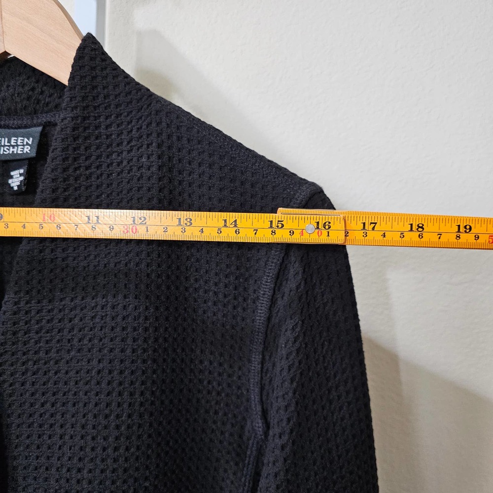EILEEN FISHER Women's Textured Waffle Knit Black Button Blazer sz M - Picture 6 of 8